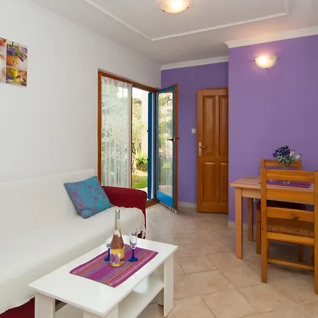 Apartment Danica *